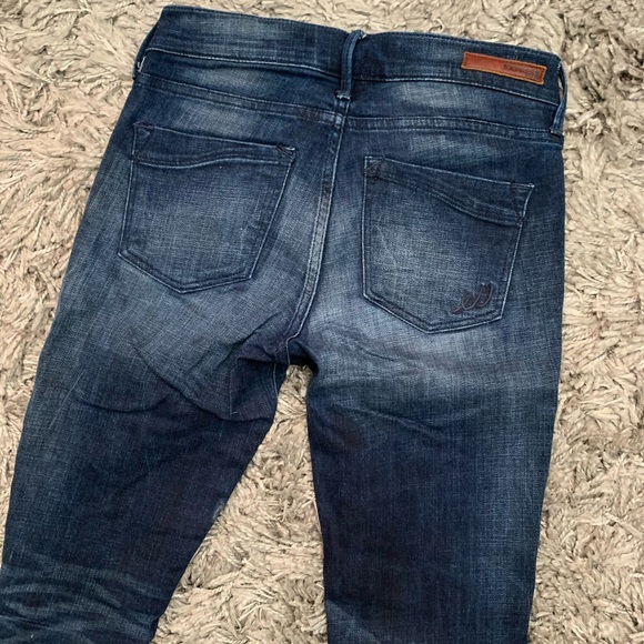 Express Mid Rise Jean Legging - Picture 4 of 8